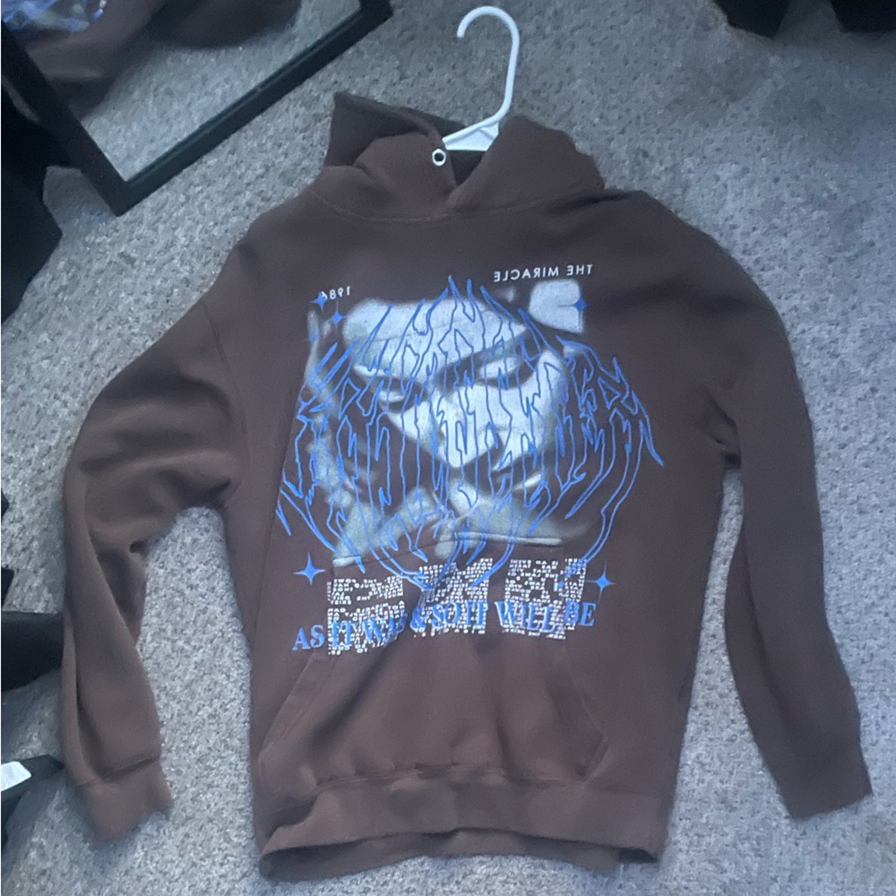 Graphic hoodie